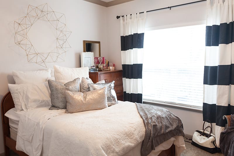 apartment tour 11